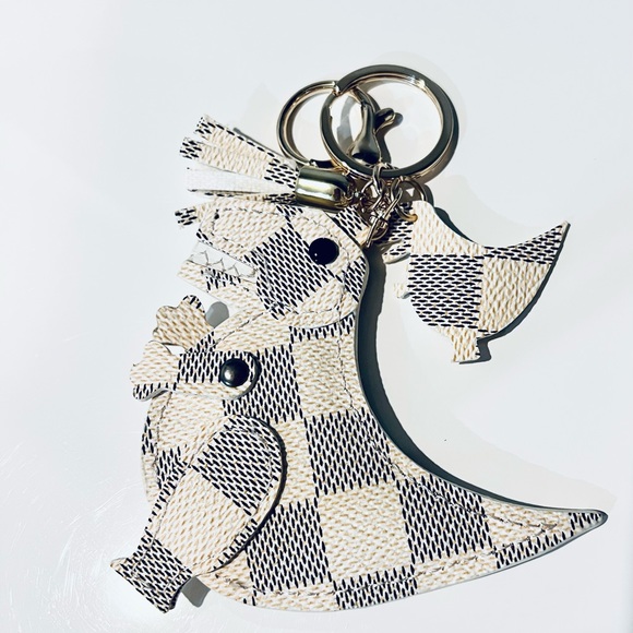 Lux inspired keychain - Picture 2 of 3